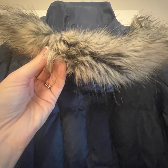 Eddie Bauer Parka Coat with Hood - Picture 7 of 7